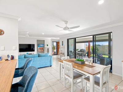 43 Mccavanagh Street, Bargara