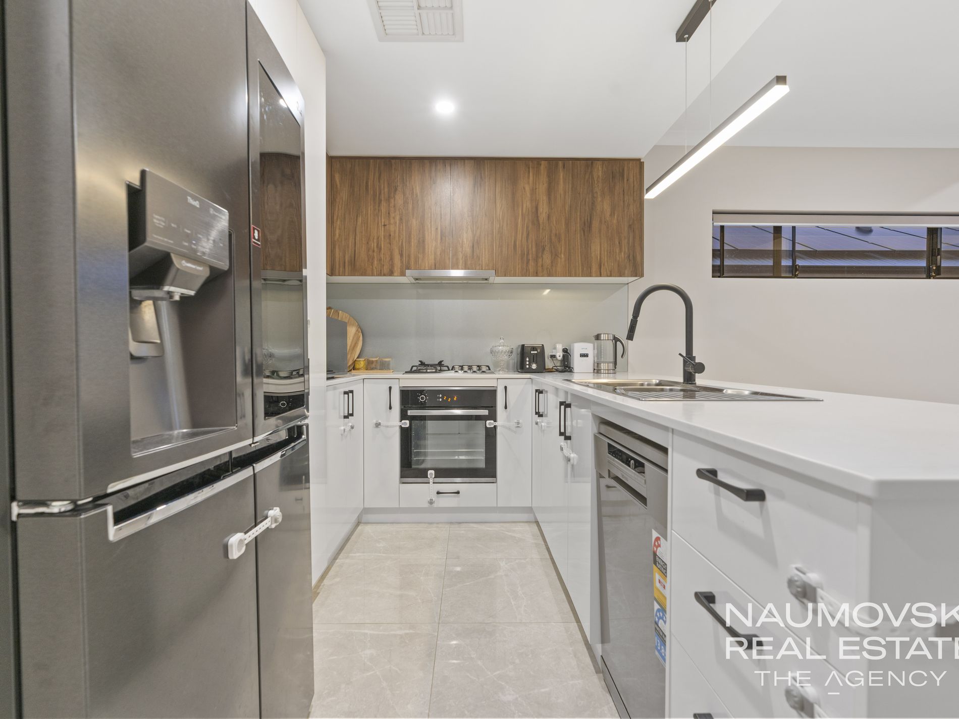 1C Currong Way, Nollamara