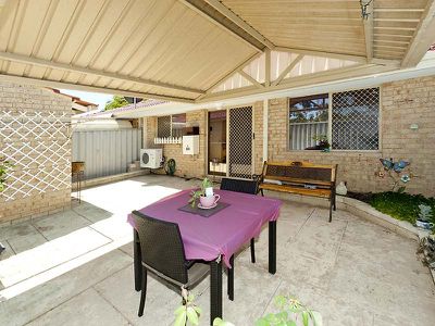 10 / 5 Ashford Avenue, Rockingham