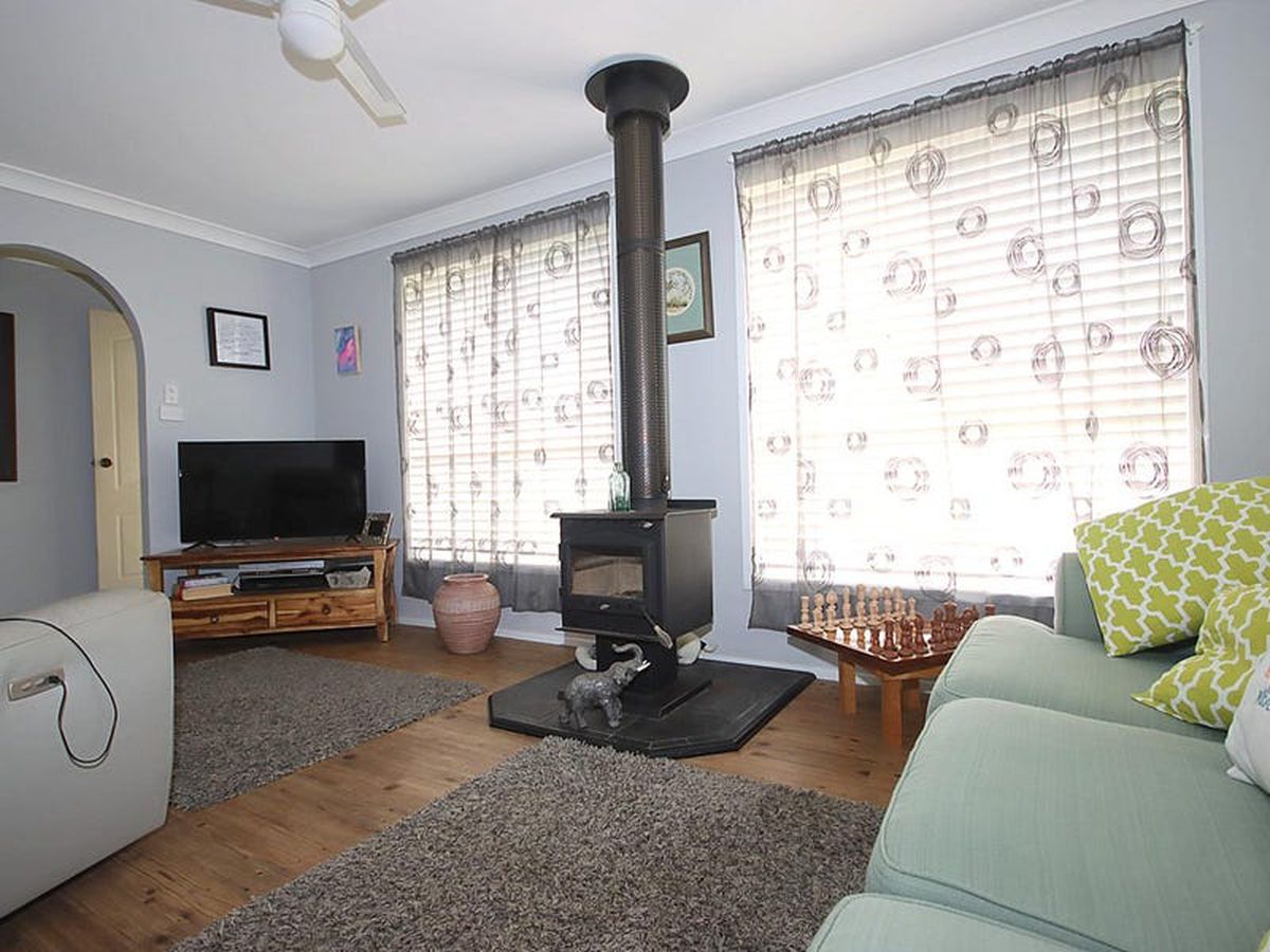 17 Beatty Boulevarde, Tanilba Bay, Tanilba Bay - Thumbnail 6