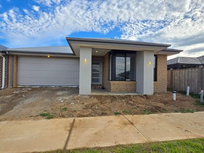 4 Nesting Way, Werribee