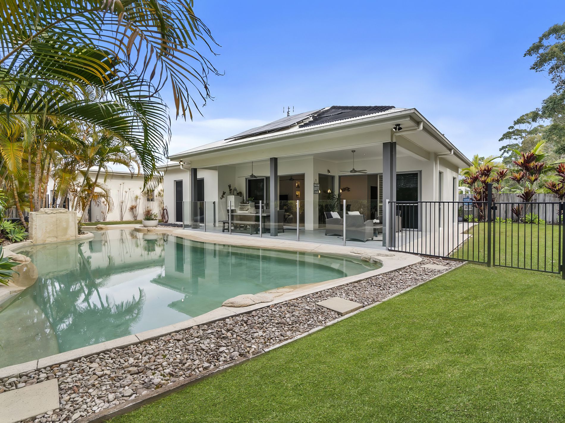 11 Glen Abby Avenue, Peregian Springs