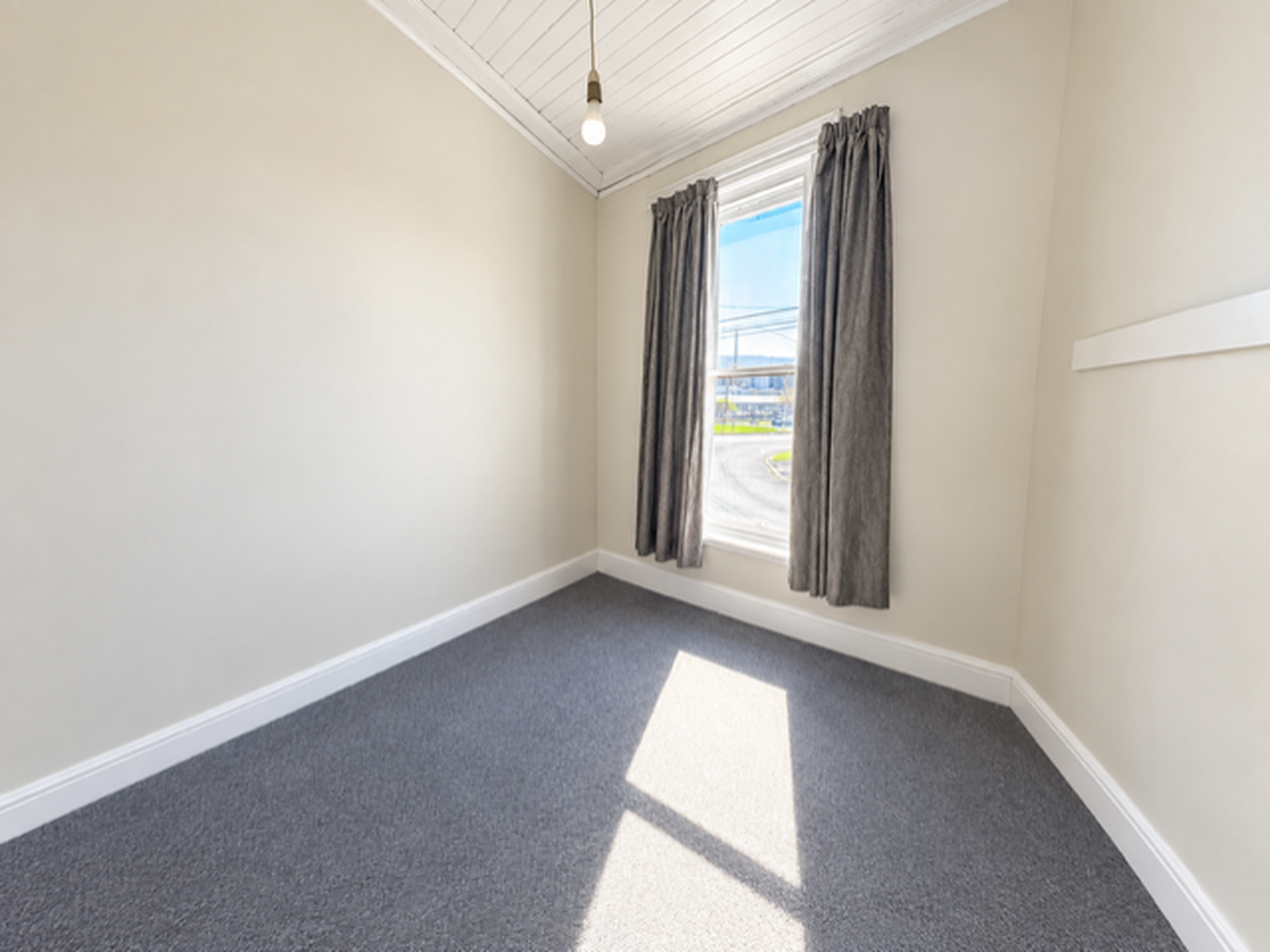 A / 14 Mason Street, Dunedin Central