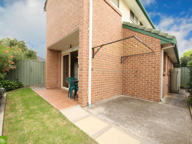 4 / 18 Elliotts Road, Fairy Meadow