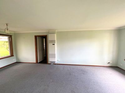 66 Cottonwood Drive, Eglinton