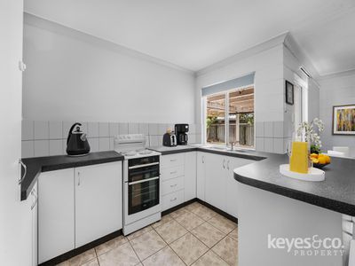 3 Feather Court, Kirwan