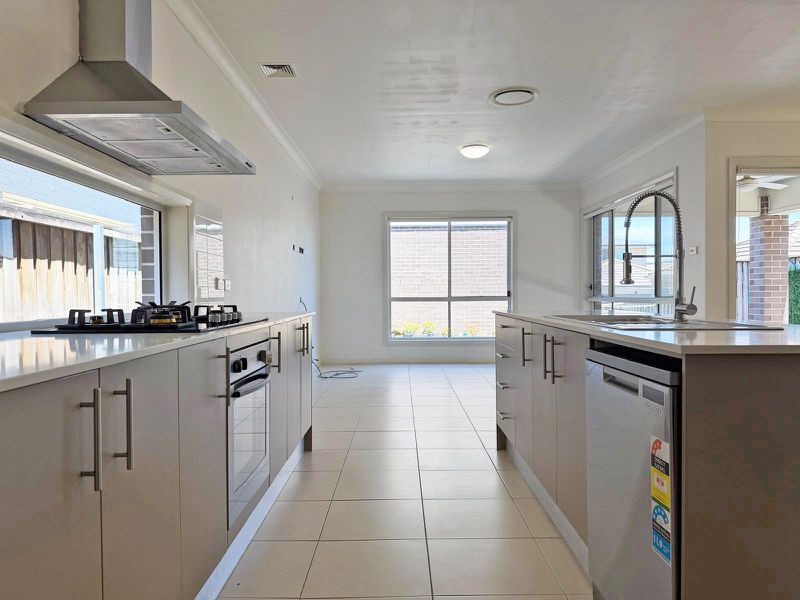 95 Carisbrook Street, North Kellyville