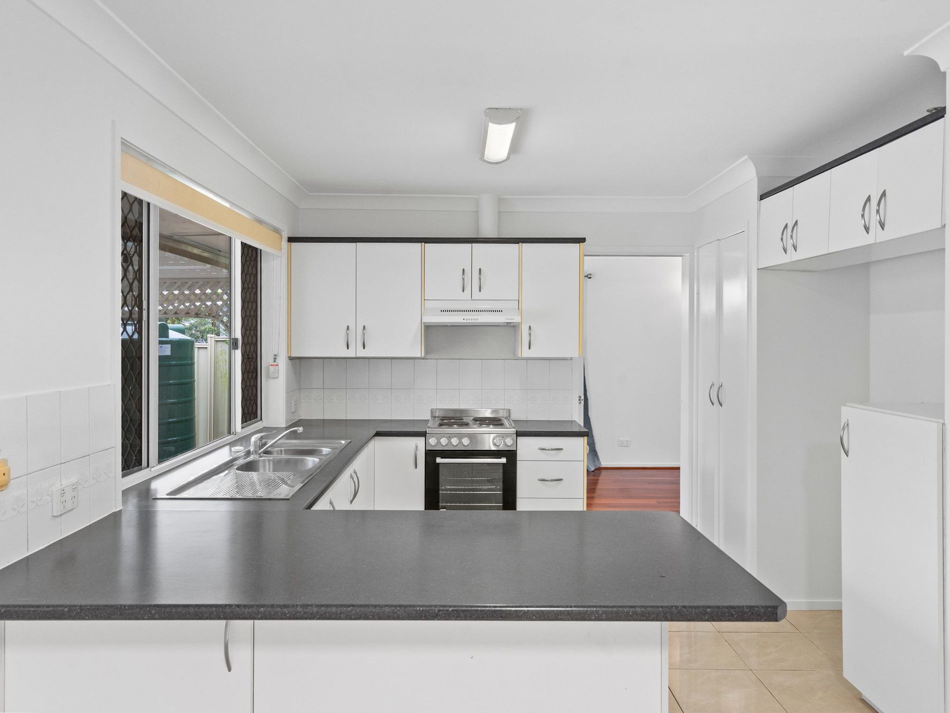 16 Falstaff Street, Sunnybank Hills