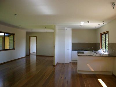 13 Namoi Glen, Ocean Shores