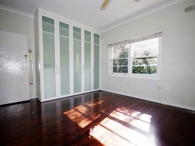 6 Cecil Street, Denistone East