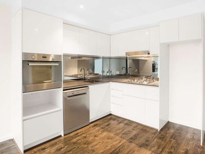 204 / 139 Chetwynd Street, North Melbourne