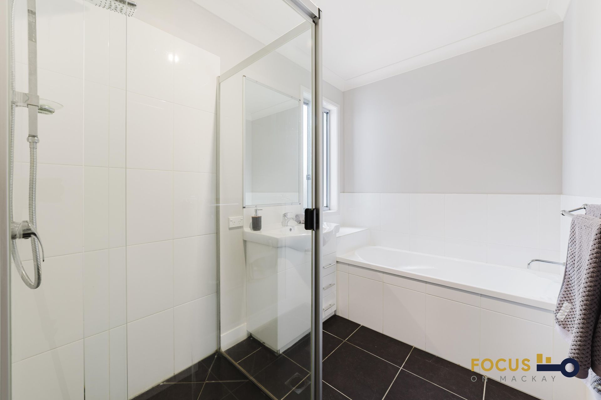 15 Dulcis Drive, Rural View