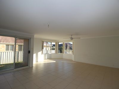 40 Kialoa Circuit, Shell Cove