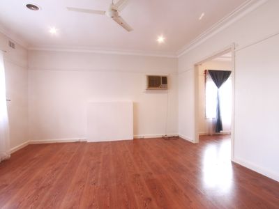 1401 North Road, Oakleigh East