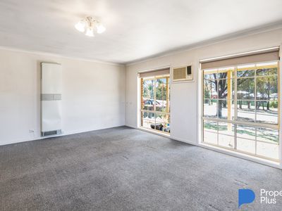 57 Inglewood Street, Golden Square