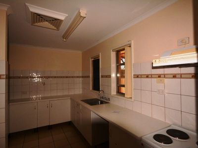 87A-87B Bottlebrush Crescent, South Hedland