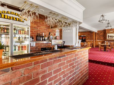 THE BROADFORD HOTEL