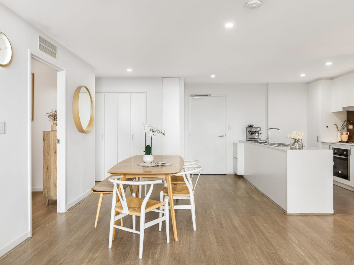 706 / 18-24 Romsey Street, Waitara