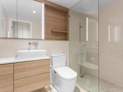 2009 / 1 Geoffrey Bolton Avenue, Perth