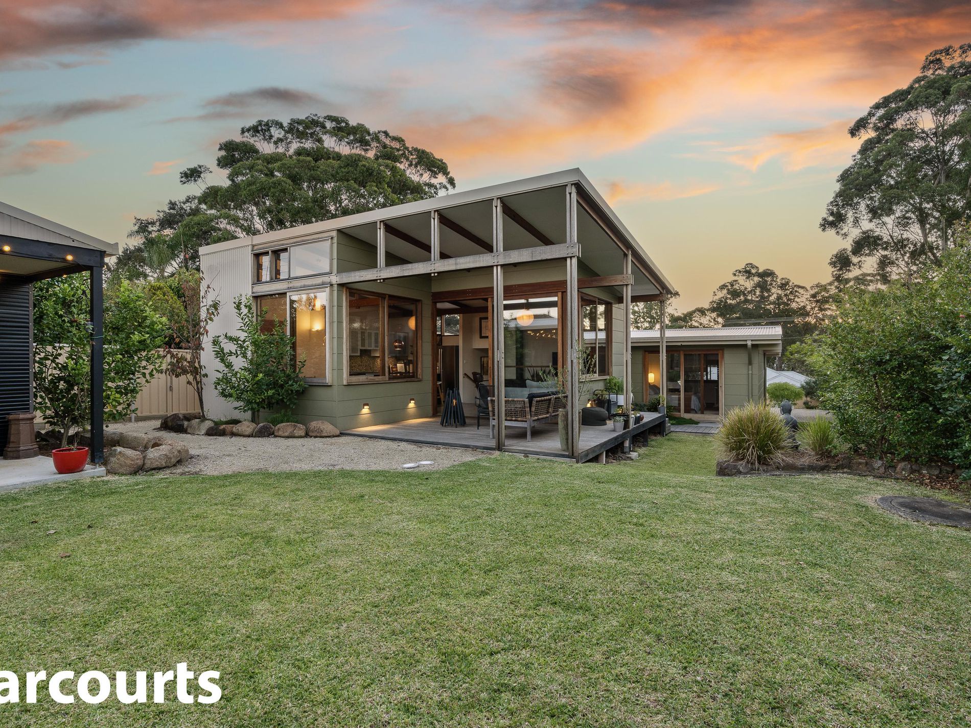 26 Ross Avenue, Narrawallee