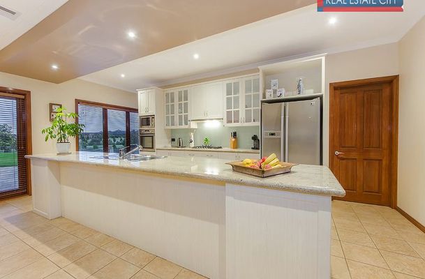 63 Craig Parry Drive, Hidden Valley
