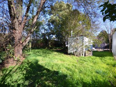 17 Wermatong Avenue , Mount Beauty
