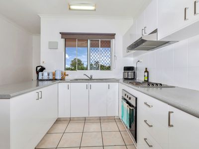 1 / 80 Forrest Parade, Bakewell