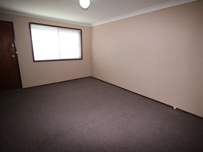 4 / 16 Storey Street, Oak Flats