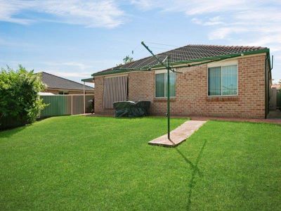 12 Candlewood Close, Kanwal