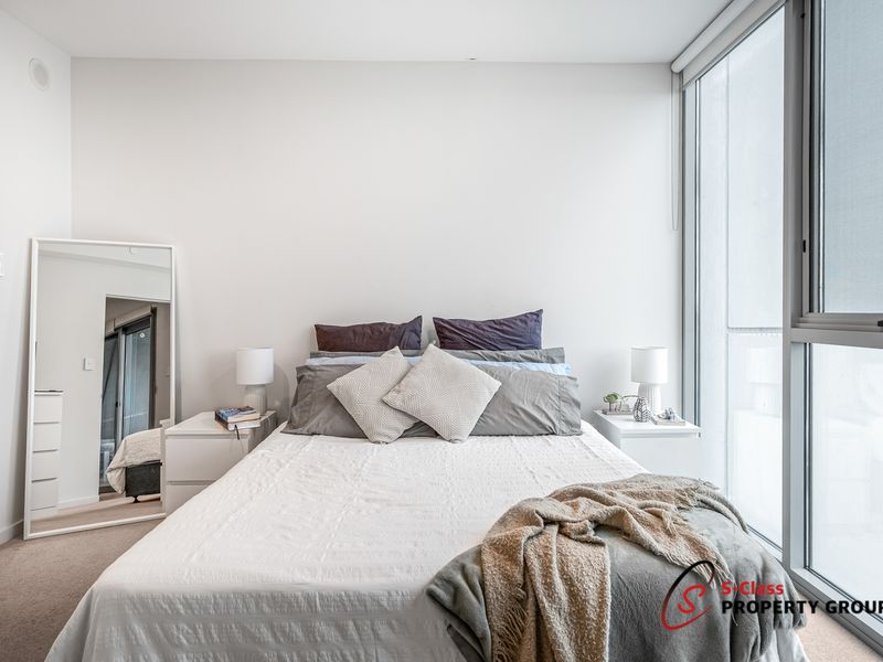 1806 / 63 Adelaide Terrace, East Perth