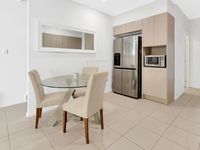 4 / 37 Azure Way, Hope Island