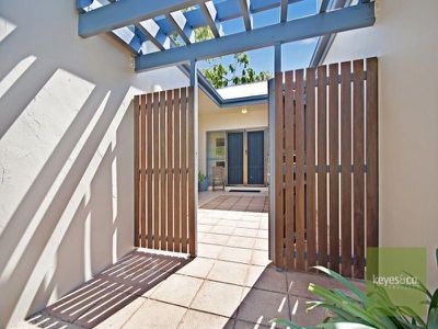 21 Harvard Street, Douglas