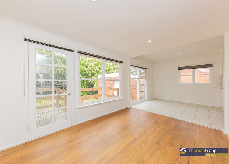 742 Whitehorse Road, Mitcham