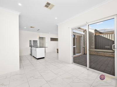 5 Gilding Lane, Dayton