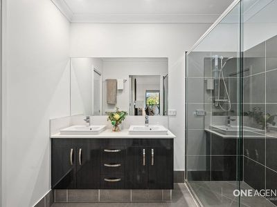 61 Portree Cres, Heathwood