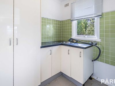 19 Kenbrae Place, Prospect