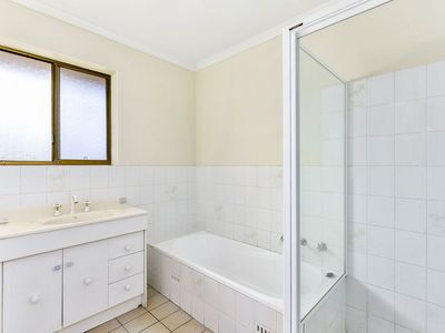 28 Derwent Court, Mount Gambier