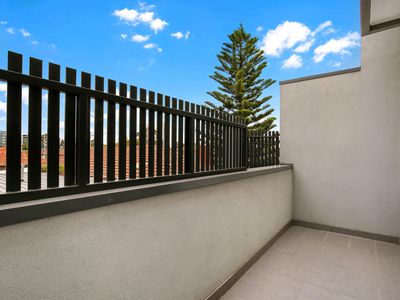 3/563 Albion Street, Brunswick West