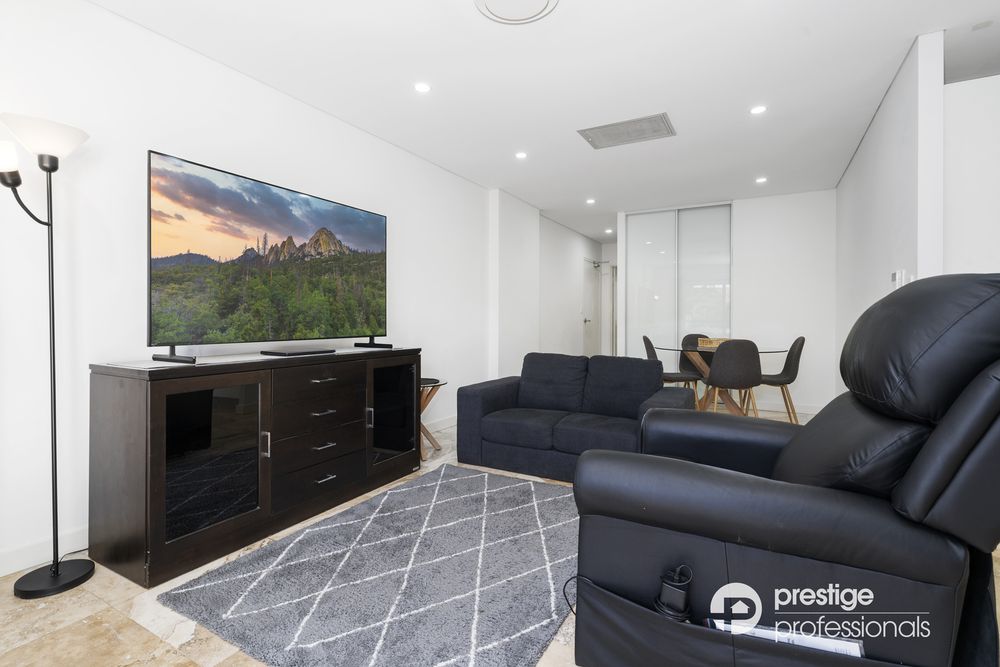 1 / 80 Lucas Avenue, Moorebank