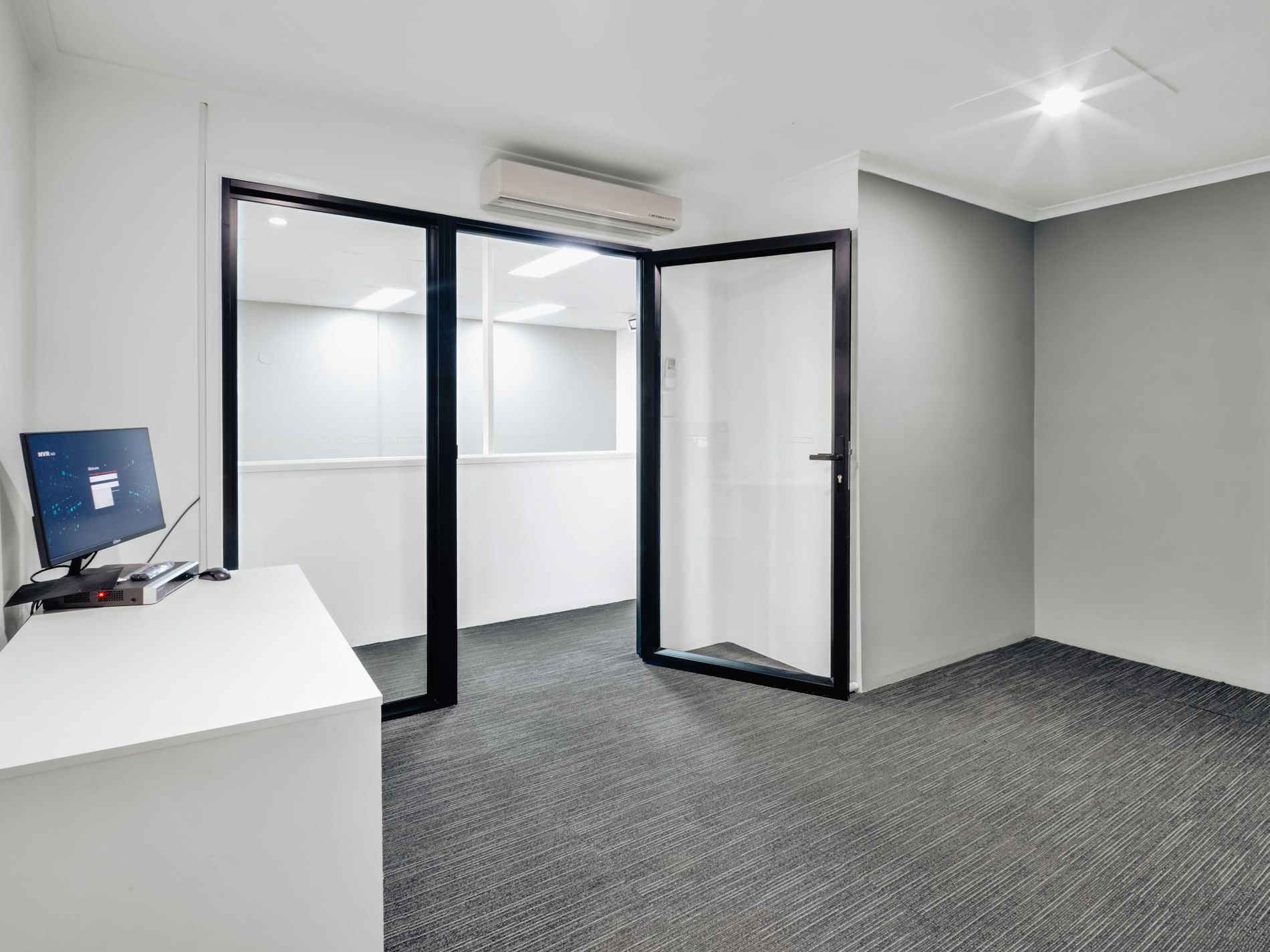 4 / 17 Leda Drive, Burleigh Heads