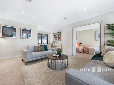 59 Henry Lawson Drive, Lynbrook
