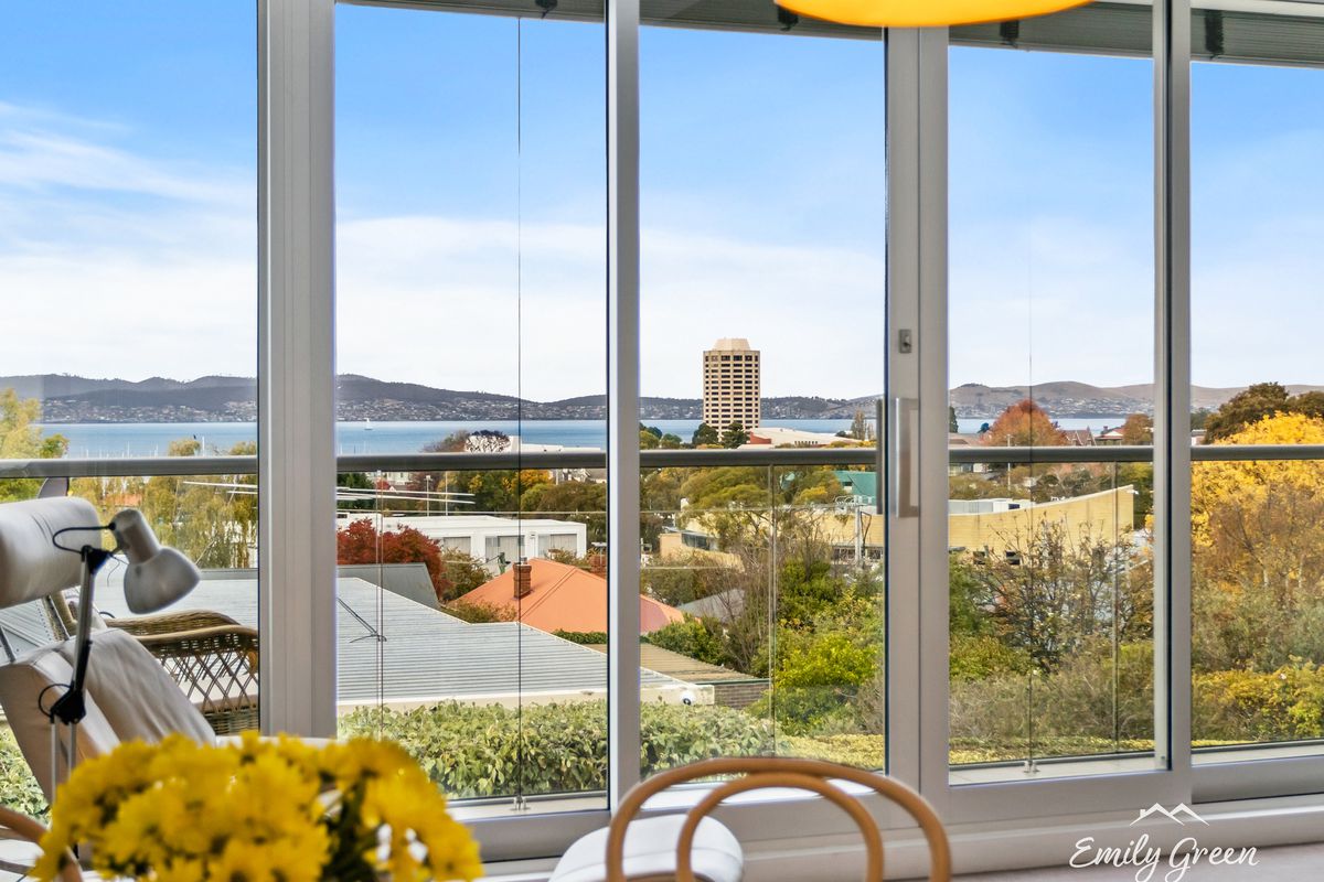 2 / 26 View Street, Sandy Bay