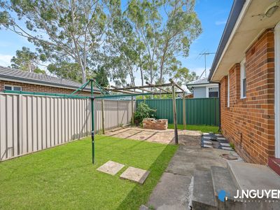 62 & 62A Sadleir Avenue, Sadleir