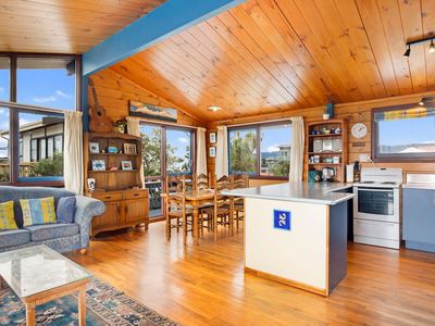 2 A Marine Parade, Otaki Beach