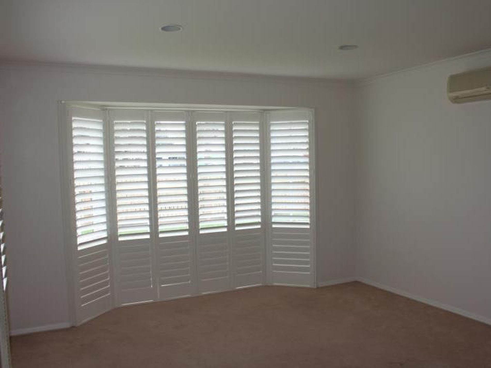 8 Stinton Avenue, Newtown