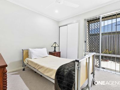 17 Cromdale Circuit, Kawungan