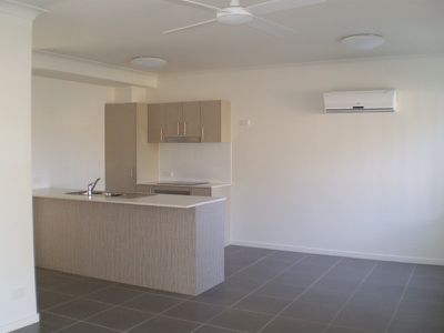21 / 2 Beezley Street, Glen Eden
