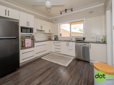 2 Fairview Street, Dubbo