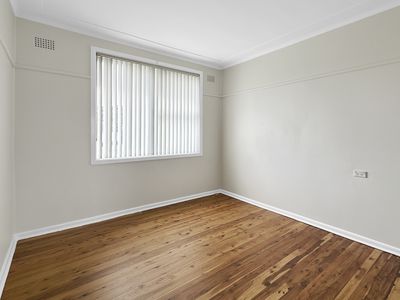 9 Dean Road, Warrawong