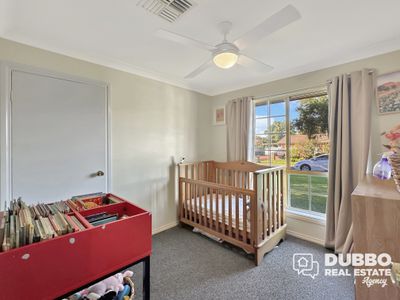 11 Wren Place, Dubbo